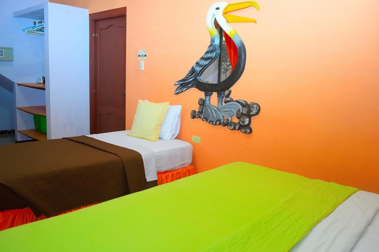 Tintorera Guest House Puerto Ayora  Luaran gambar