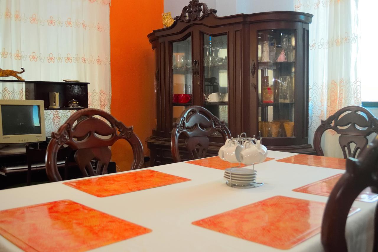 Tintorera Guest House Puerto Ayora  Luaran gambar