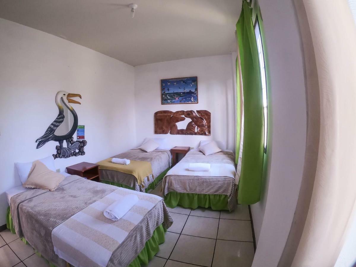 Tintorera Guest House Puerto Ayora  Luaran gambar